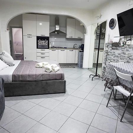 דירות נאפולי Housepurgatorio14 Centro Storico מראה חיצוני תמונה